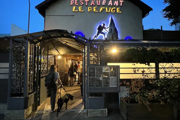 Le Refuge halal restaurant in Gap
