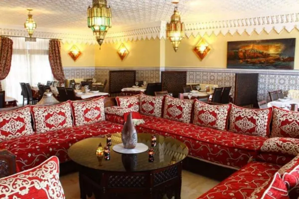 Les Mille et Une Nuits halal restaurant in Charleroi