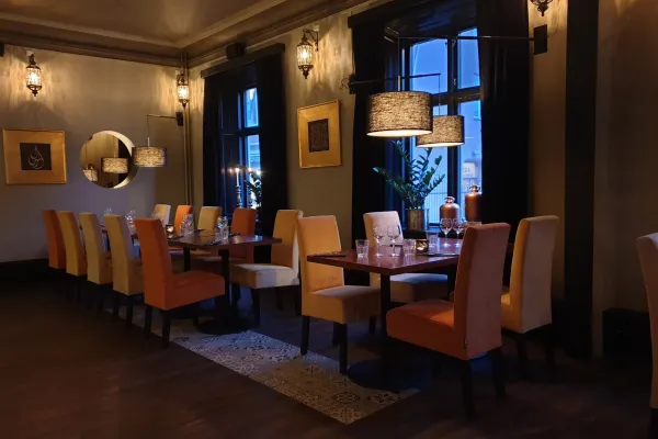 Libanon Meze & Bar halal restaurant in Skövde