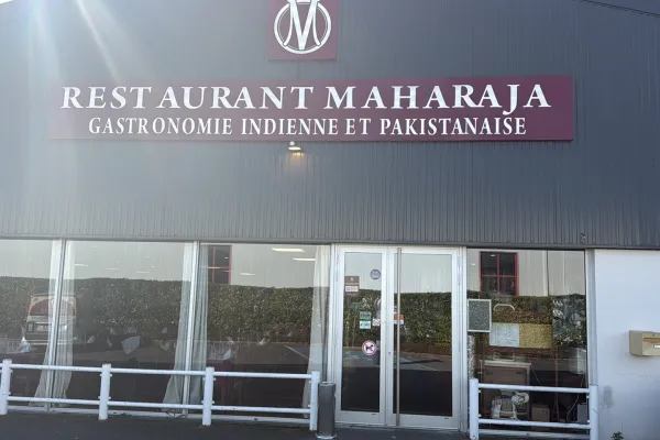 MAHARAJA halal restaurant in Beauvais
