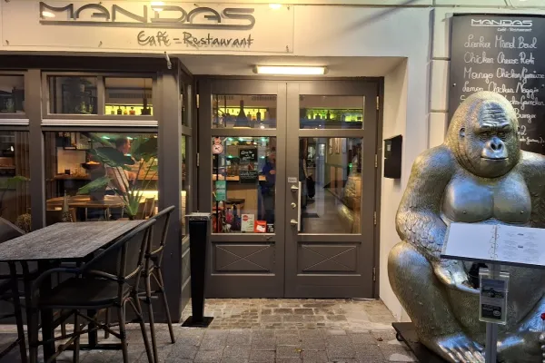 Mandas Café-Restaurant & To-go halal restaurant in Sankt Pölten