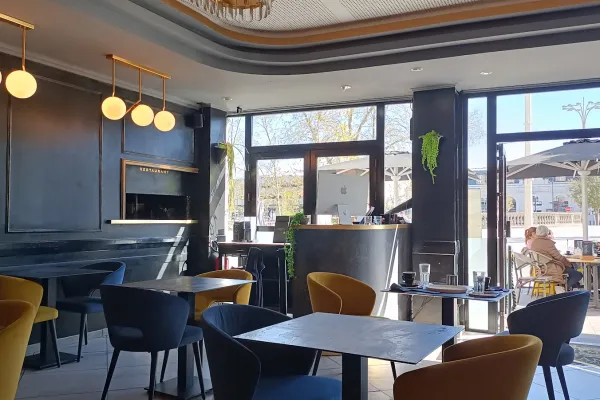 Manel Restaurant Lounge halal restaurant in Toulouse