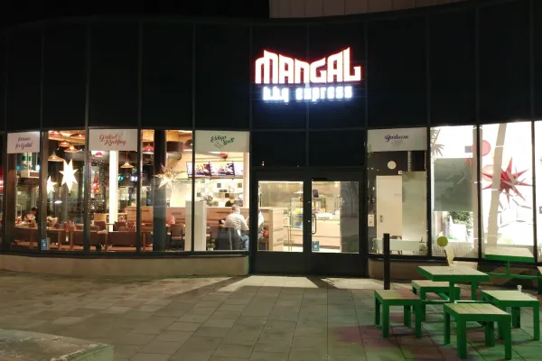 Mangal BBQ Express halal restaurant in Uppsala