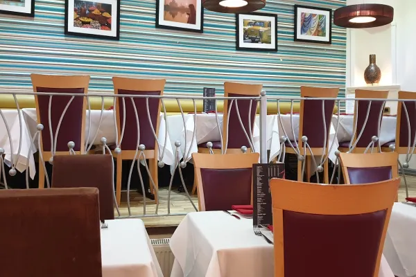 Massalla Lounge halal restaurant in Worcester