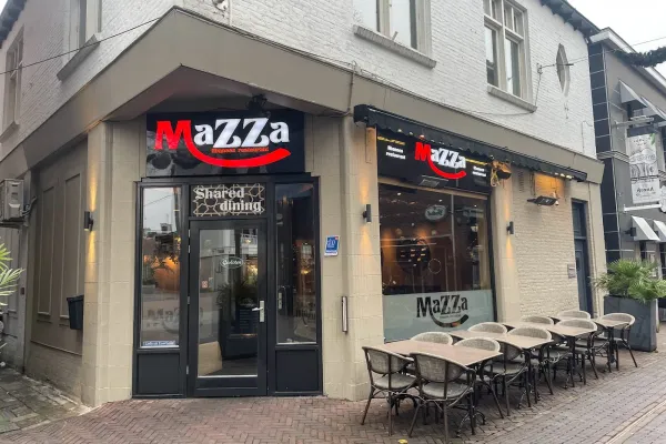 Mazza halal restaurant in Enschede