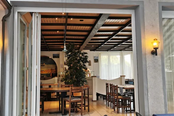 Mazzini halal restaurant in Grenchen