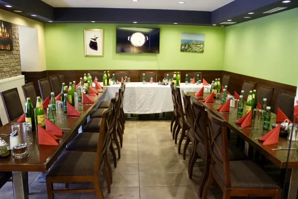 Mevlana Etli Ekmek & Kebap halal restaurant in Wien