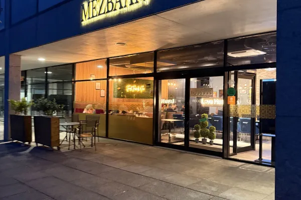 Mezbaan Restaurant halal restaurant in Milton Keynes