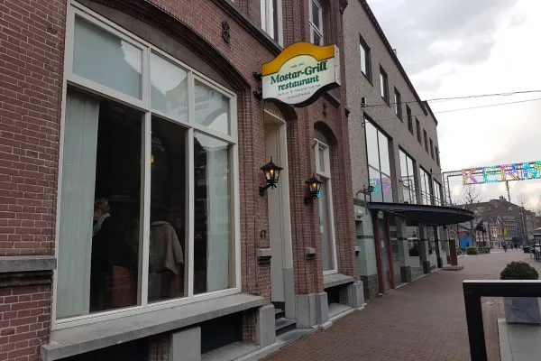 Mostar Grill halal restaurant in Helmond
