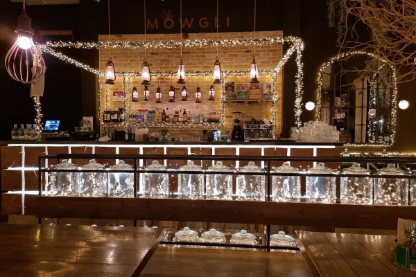 Mowgli Street Food Cheltenham halal restaurant in Cheltenham