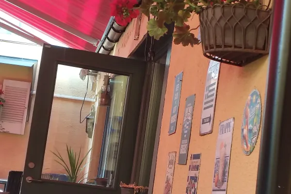 Mythos halal restaurant in Landskrona