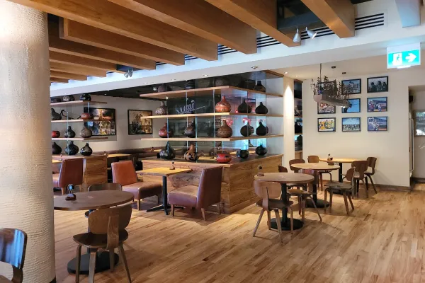 Nando's Belfast - Bedford Street halal restaurant in Belfast