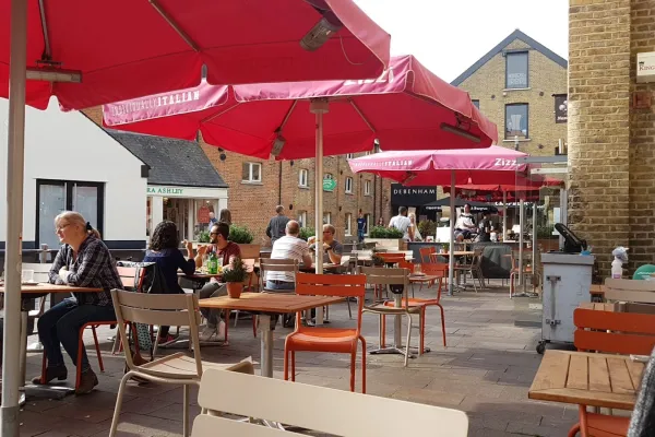 Nando's Chelmsford halal restaurant in Chelmsford