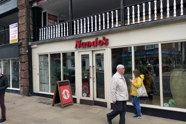 Nando's Chester halal restaurant in Cheshire
