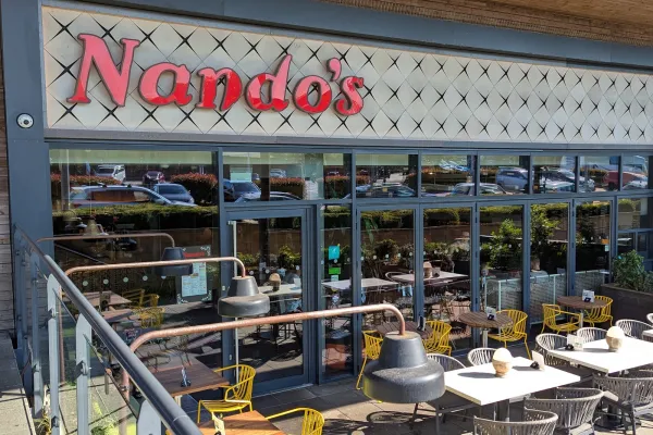 Nando's Hemel Hempstead halal restaurant in Hemel Hempstead