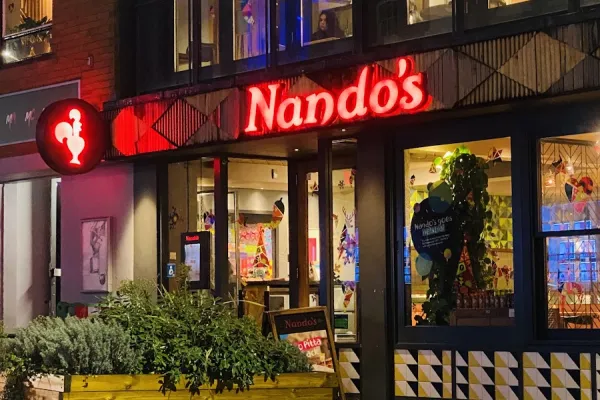 Nando's Maidstone halal restaurant in Maidstone