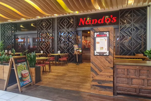 Nando's Redditch halal restaurant in Redditch