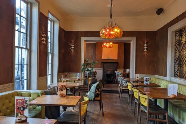 Nando's York - City Centre halal restaurant in York