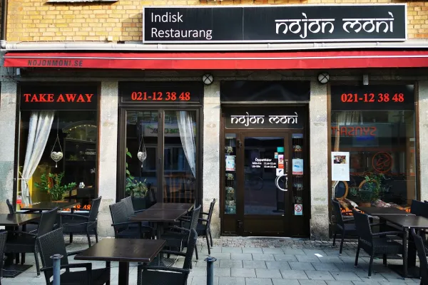 Nojon Moni halal restaurant in Västerås