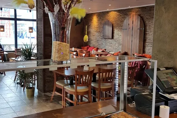 Paradis Du Liban halal restaurant in Norrköping