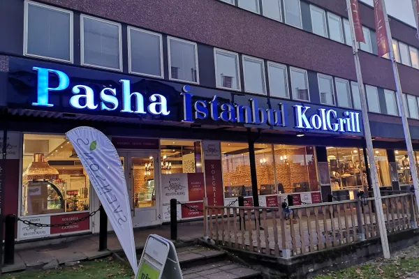 Pasha Istanbul Kolgrill halal restaurant in Borås