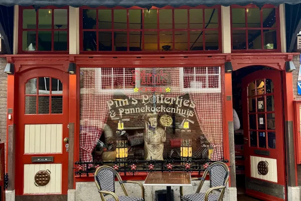 Pim’s Poffertjes & Pannekoekenhuis halal restaurant in Dordrecht