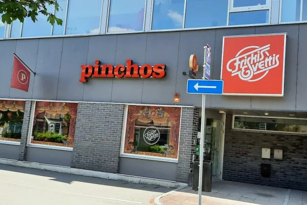 Pinchos Vetlanda halal restaurant in Vetlanda