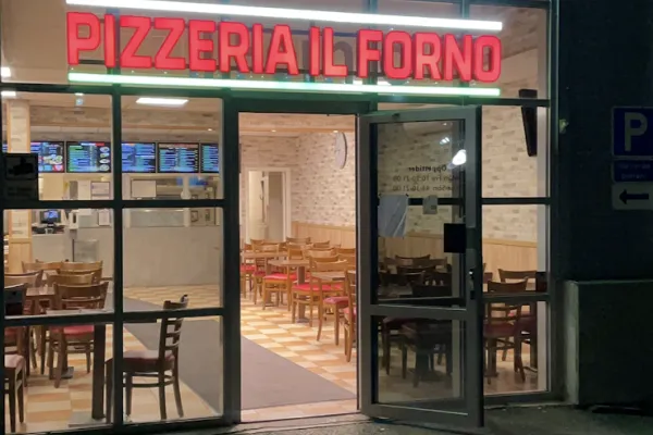 Pizzeria Il Forno halal restaurant in Vallentuna