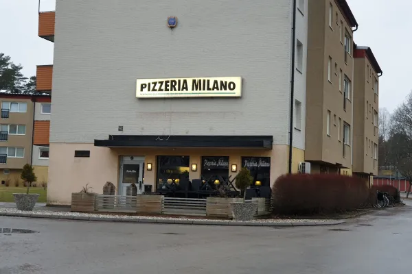 Pizzeria Milano halal restaurant in Mariestad