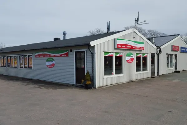 Pizzeria San Remo halal restaurant in Lerum