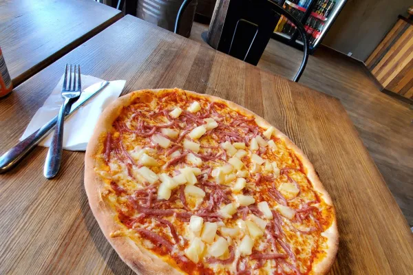 Pizzeria Viktoria HB Eftr halal restaurant in Nässjö