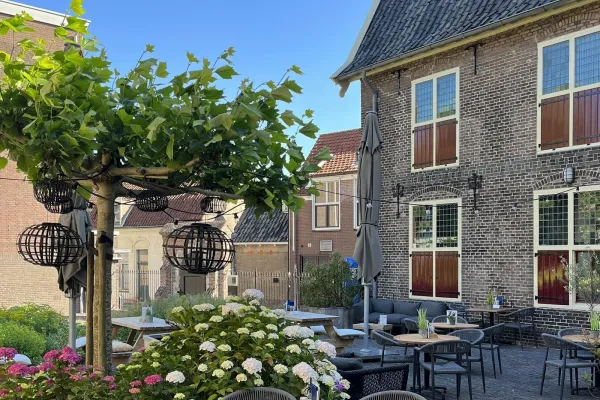 Plein 7 halal restaurant in Woerden