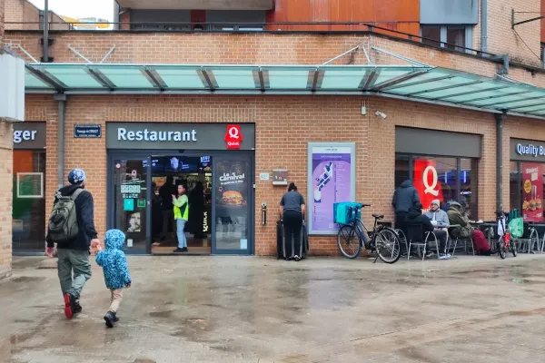 Quick Louvain-la-Neuve halal restaurant in Ottignies-Louvain-la-Neuve