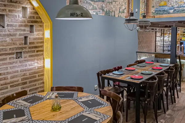 Restaurant Askadinya halal restaurant in Barcelona