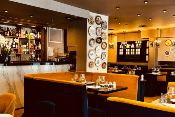 Restaurant Beryte halal restaurant in Cannes