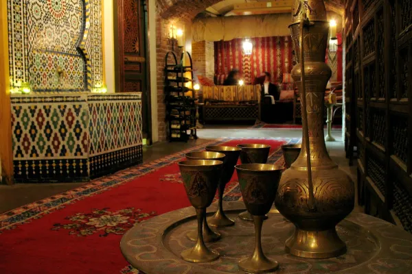 Restaurant Safir halal restaurant in Rotterdam