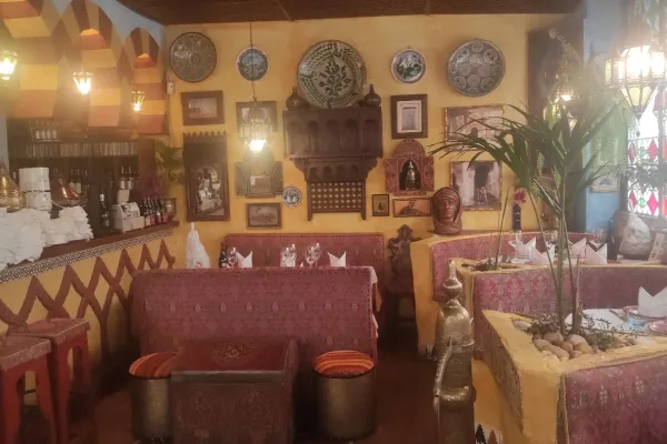 RESTAURANTE ALYAMAL halal restaurant in Málaga