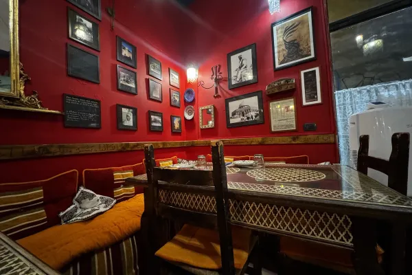 Ristorante Arabo Amir halal restaurant in Napoli