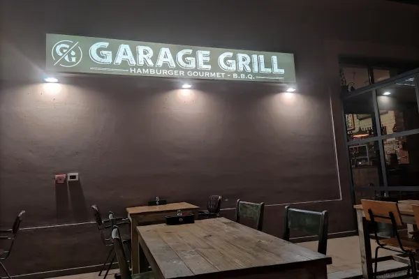 Ristorante Garage Grill | Hamburger Gourmet halal restaurant in Foligno