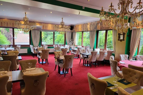 Royal Ispahan halal restaurant in Uccle