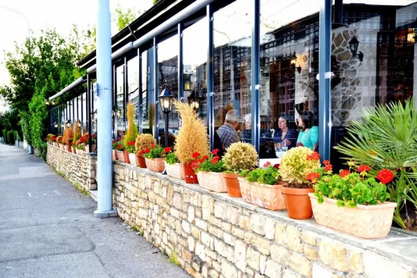 Royal Oriental halal restaurant in Cointrin