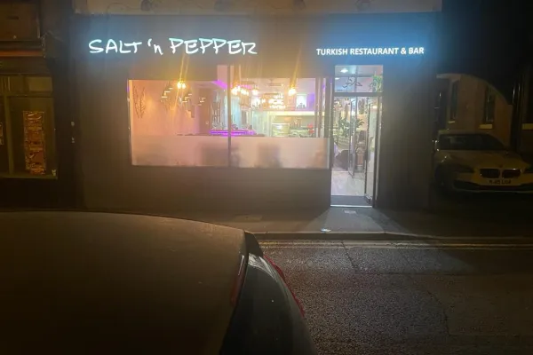 SALT 'n' PEPPER halal restaurant in Walsall
