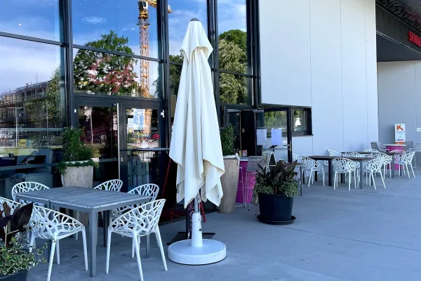 Spinnerei Cafe & Bistro halal restaurant in Traun