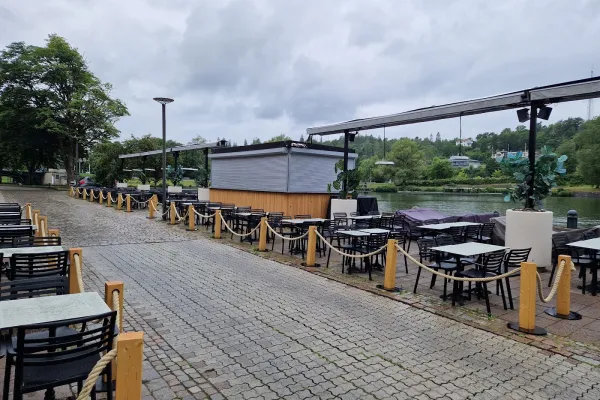 Strandgatans Bistro i Trollhättan AB halal restaurant in Trollhättan