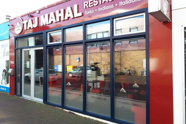 Taj Mahal halal restaurant in Emmeloord