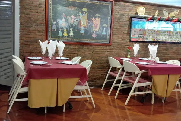 Taj Mahal Restaurante halal restaurant in Santander