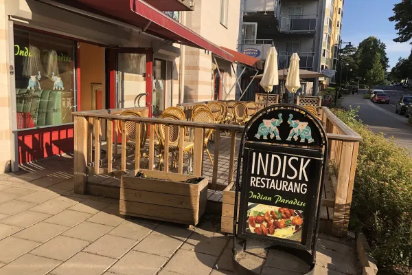 Taste of Indian Paradise halal restaurant in Stockholm