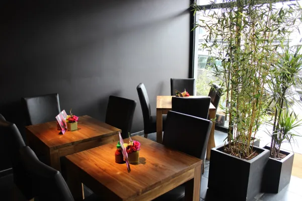 Thai Café Waterloo halal restaurant in Waterloo