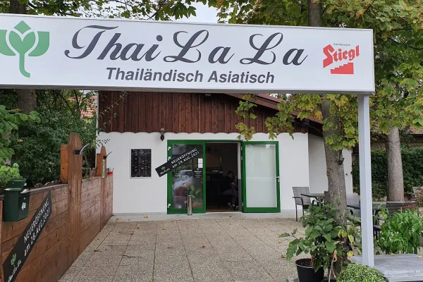 Thai La La halal restaurant in Gänserndorf