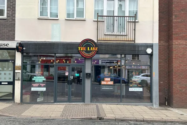 The Ladz Northampton halal restaurant in Northampton